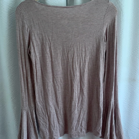 American Eagle long sleeve top - Picture 2 of 2